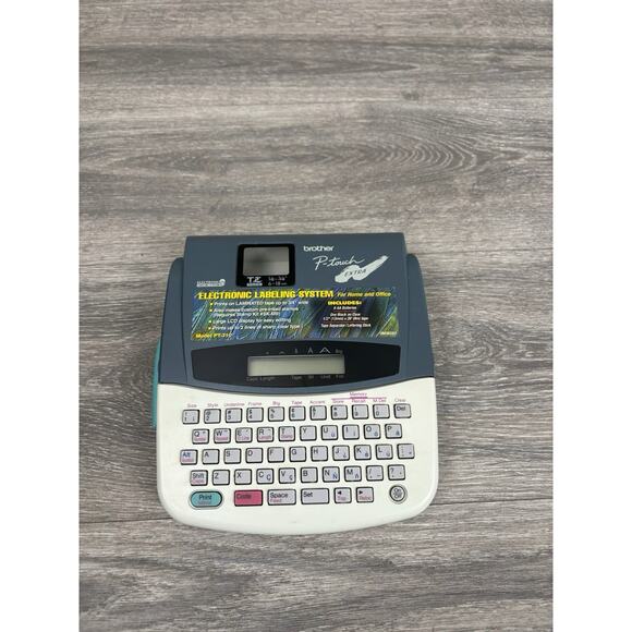 Brother P-Touch Extra PT-310 Electronic Labeling System Thermal Label Maker - Picture 5 of 12